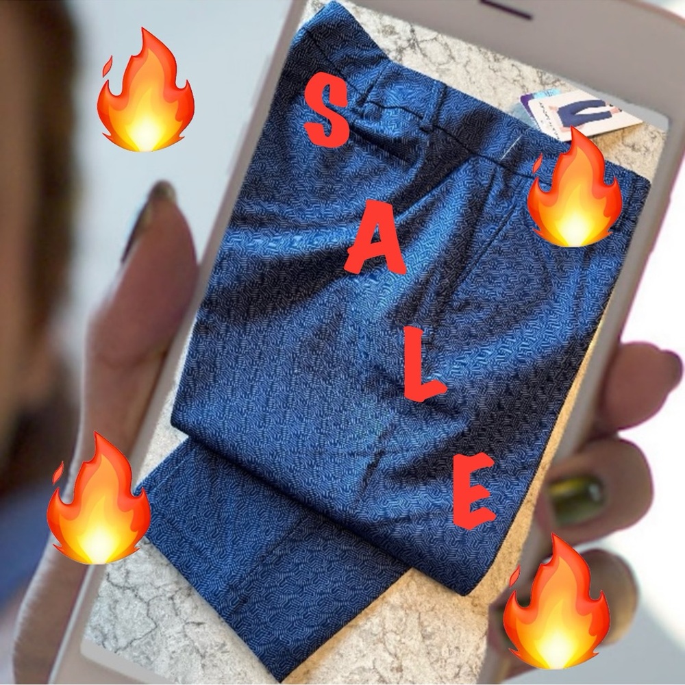 Hilary Radley Blue Pattern Capris - Size 14 - SALE!!!